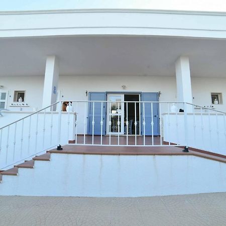 La Caletta Bed And Breakfast Torre Santa Sabina Kültér fotó