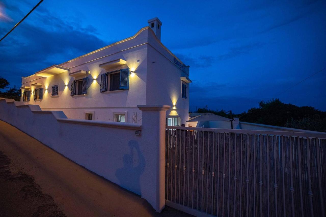 La Caletta Bed And Breakfast Torre Santa Sabina Kültér fotó