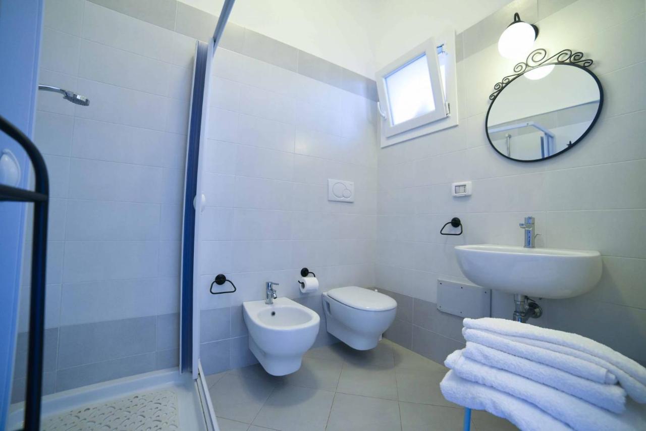 La Caletta Bed And Breakfast Torre Santa Sabina Kültér fotó