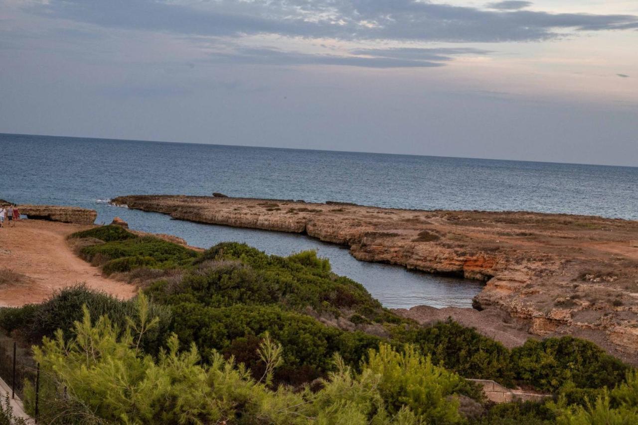 La Caletta Bed And Breakfast Torre Santa Sabina Kültér fotó